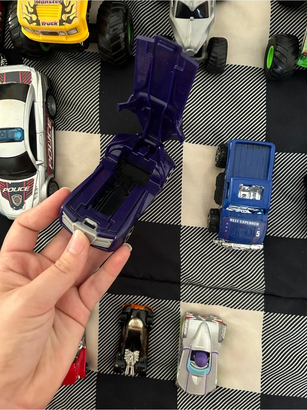 Multi-Color Kids Vehicle Lot